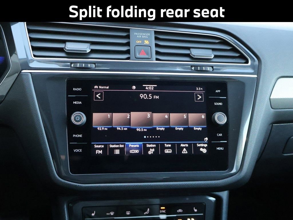 Used 2024 Volkswagen Tiguan SE image 24