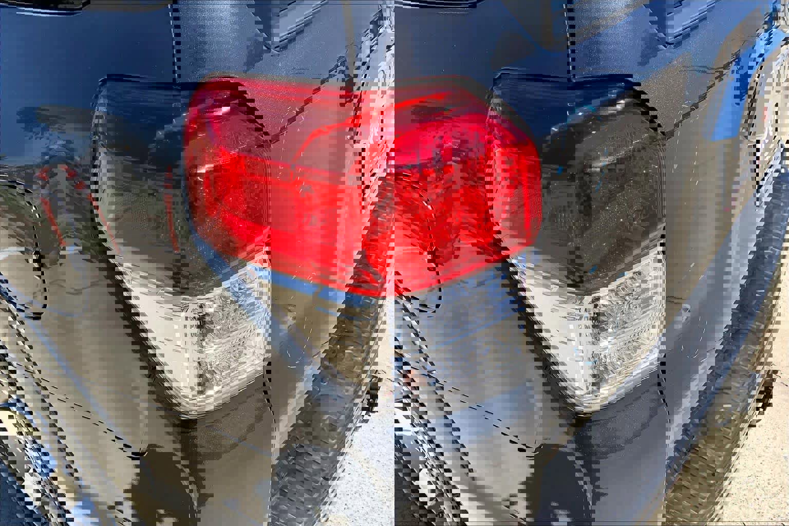 Used 2013 Toyota 4Runner SR5 w/ Convenience Pkg image 28