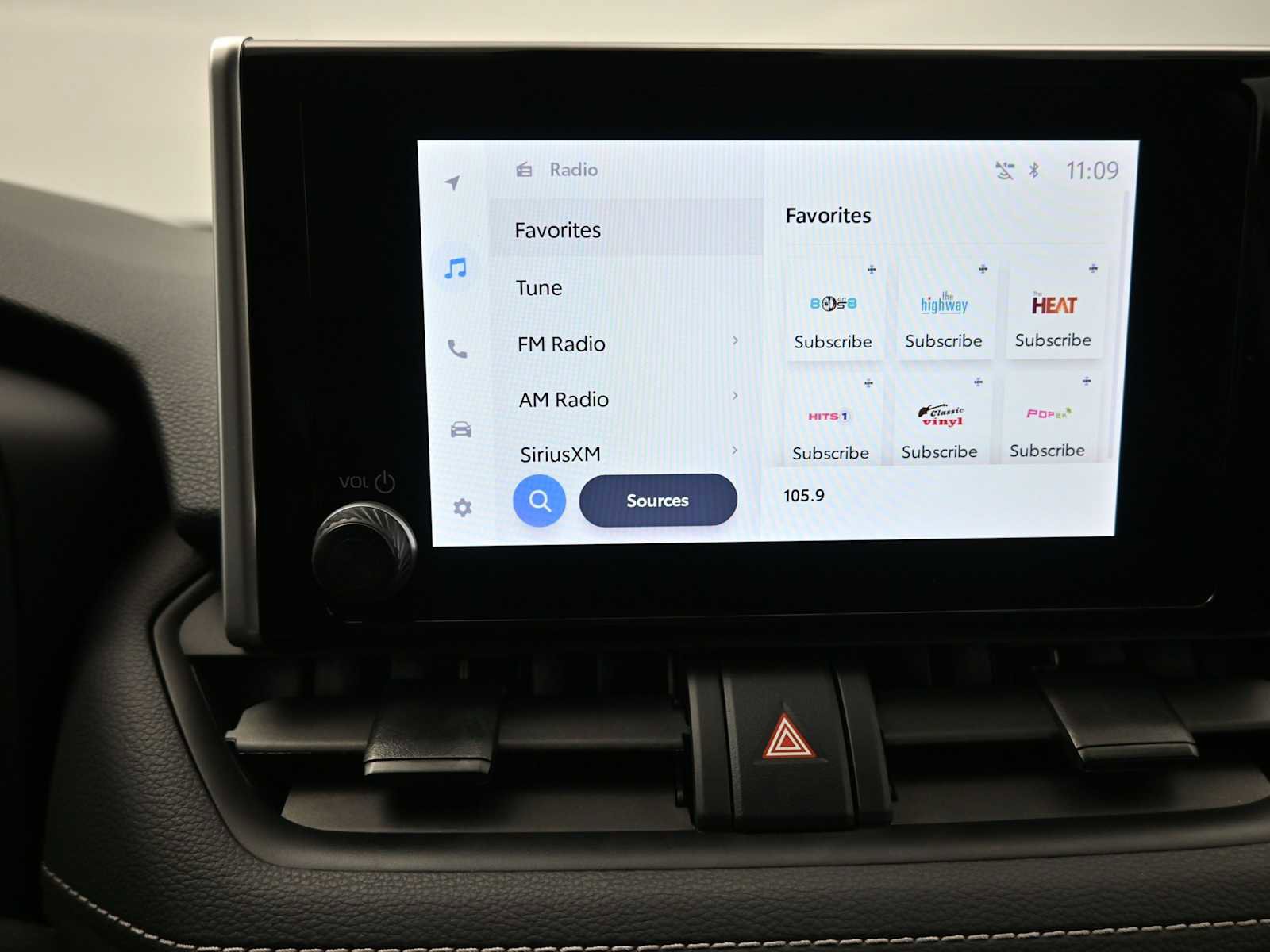 Used 2024 Toyota RAV4 AWD Hybrid image 15