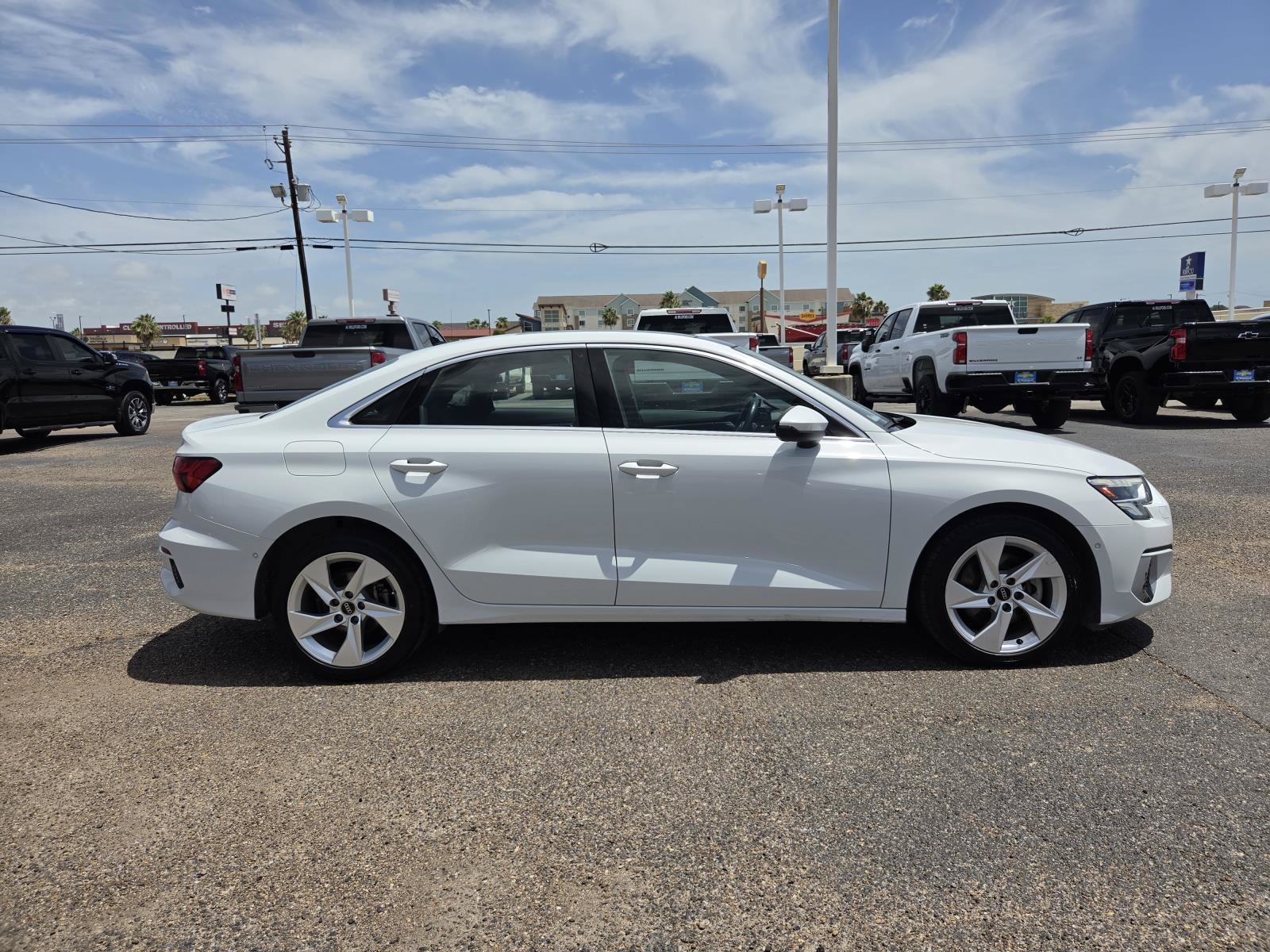 Used 2024 Audi A3 2.0T Premium FWD image 6