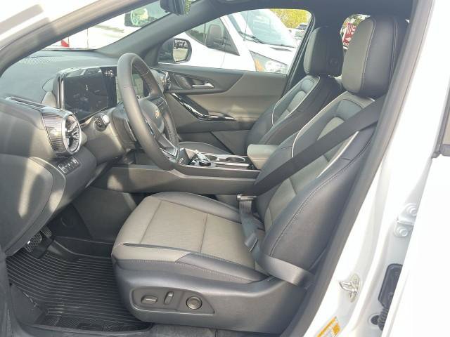 New 2026 Chevrolet Equinox LT w/ Convenience Package II AWD/4WD image 19