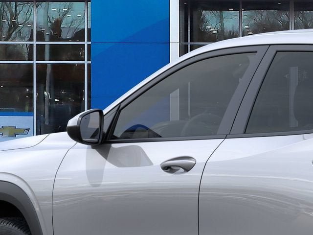 New 2026 Chevrolet Trax LS w/ LS Convenience Package FWD image 12
