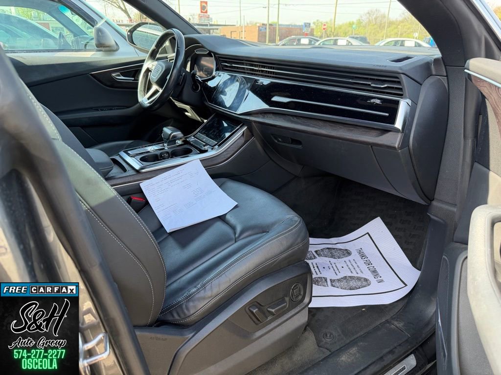 Used 2019 Audi Q8 Premium Plus AWD/4WD image 10