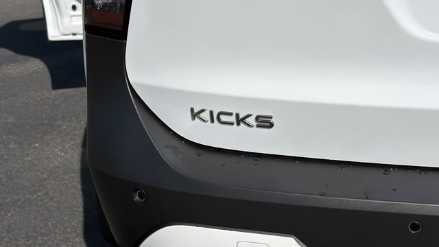 New 2026 Nissan Kicks SV w/ Cold Weather Package image 12