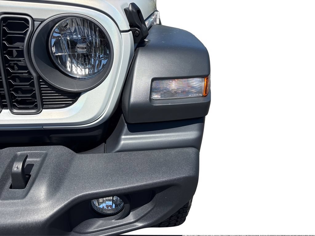 Used 2025 Jeep Wrangler Sport AWD/4WD image 29