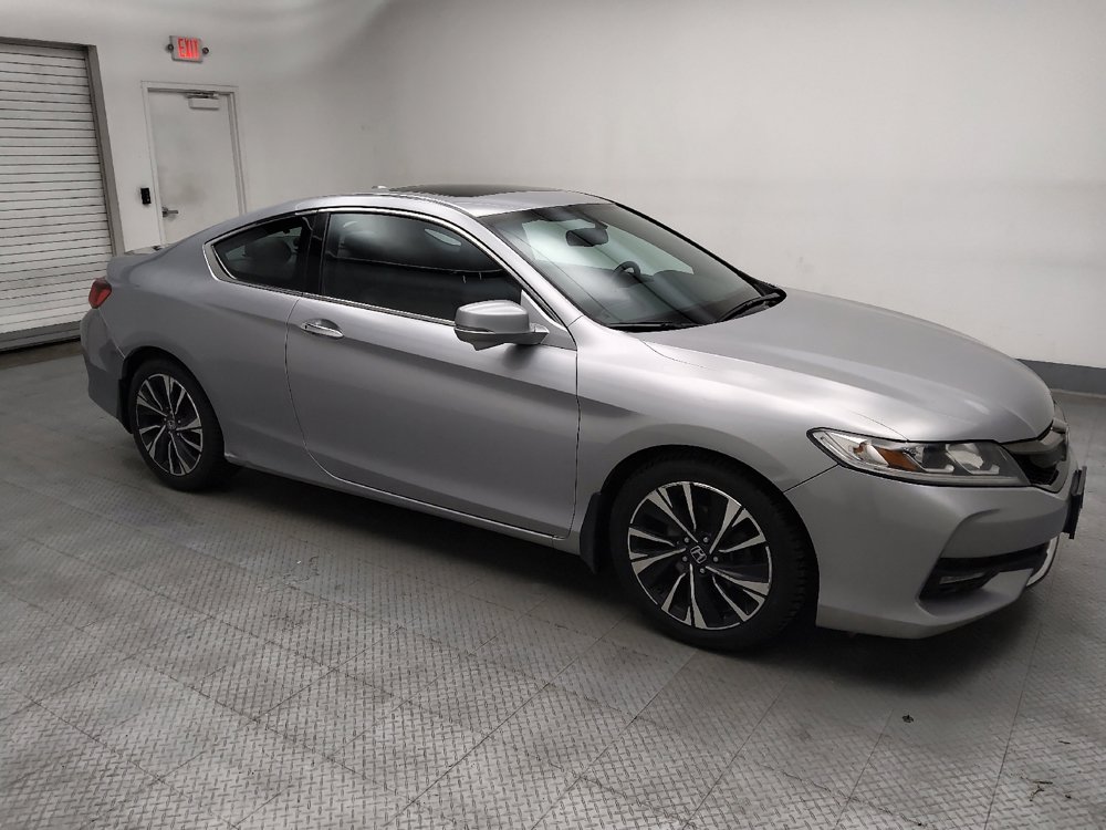 Used 2017 Honda Accord EX-L image 11