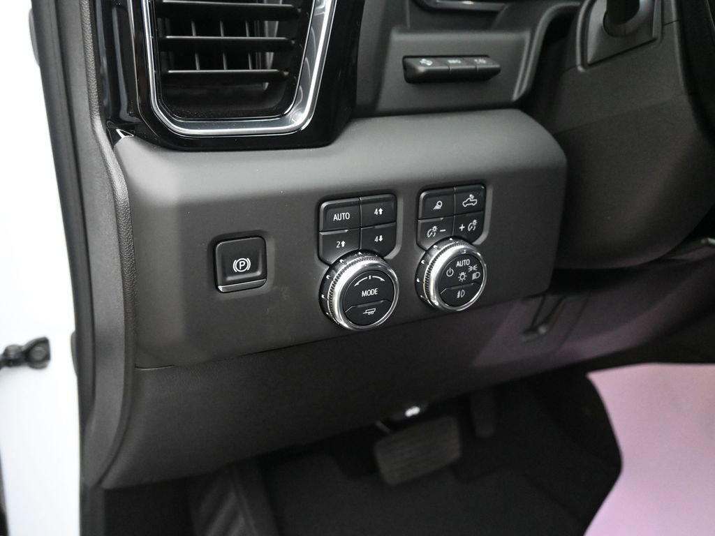 Used 2025 GMC Sierra 2500 Denali w/ Denali Reserve Package image 27