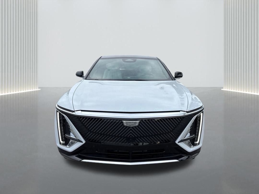 New 2026 Cadillac Lyriq Luxury video 2