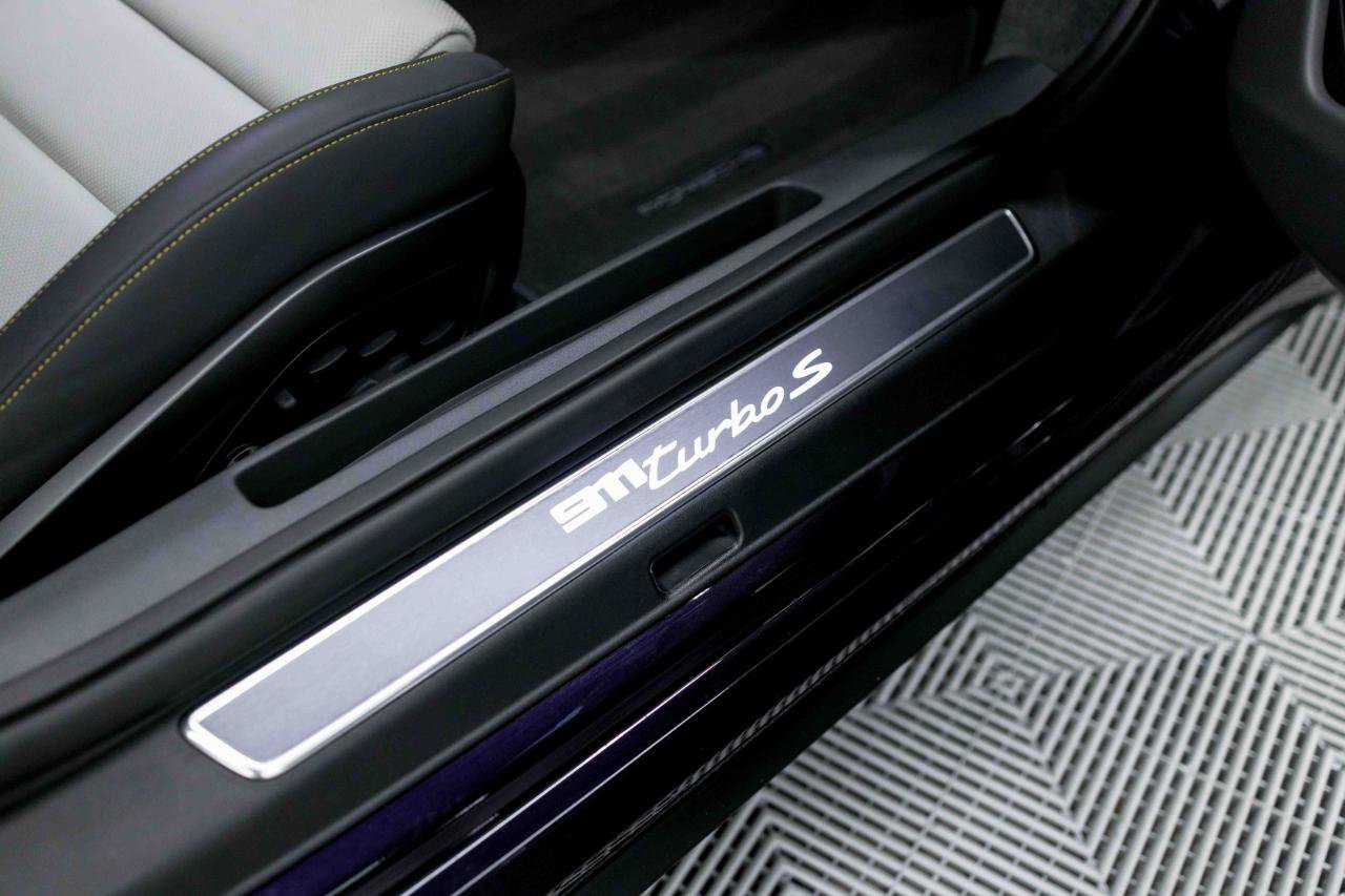Used 2022 Porsche 911 Turbo S AWD/4WD image 46