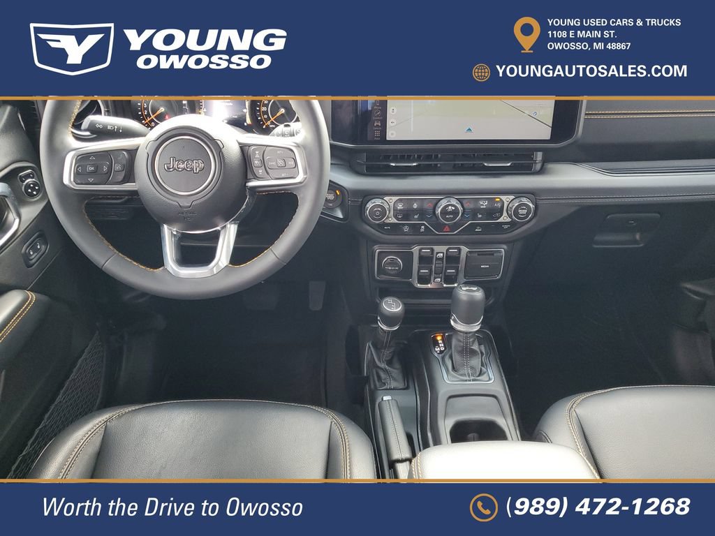 Used 2024 Jeep Wrangler Unlimited Sahara w/ Technology Group AWD/4WD image 23