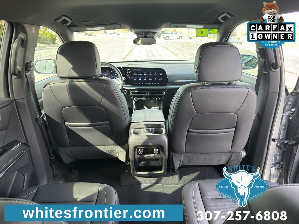 Used 2026 Chevrolet Traverse LT AWD/4WD image 13