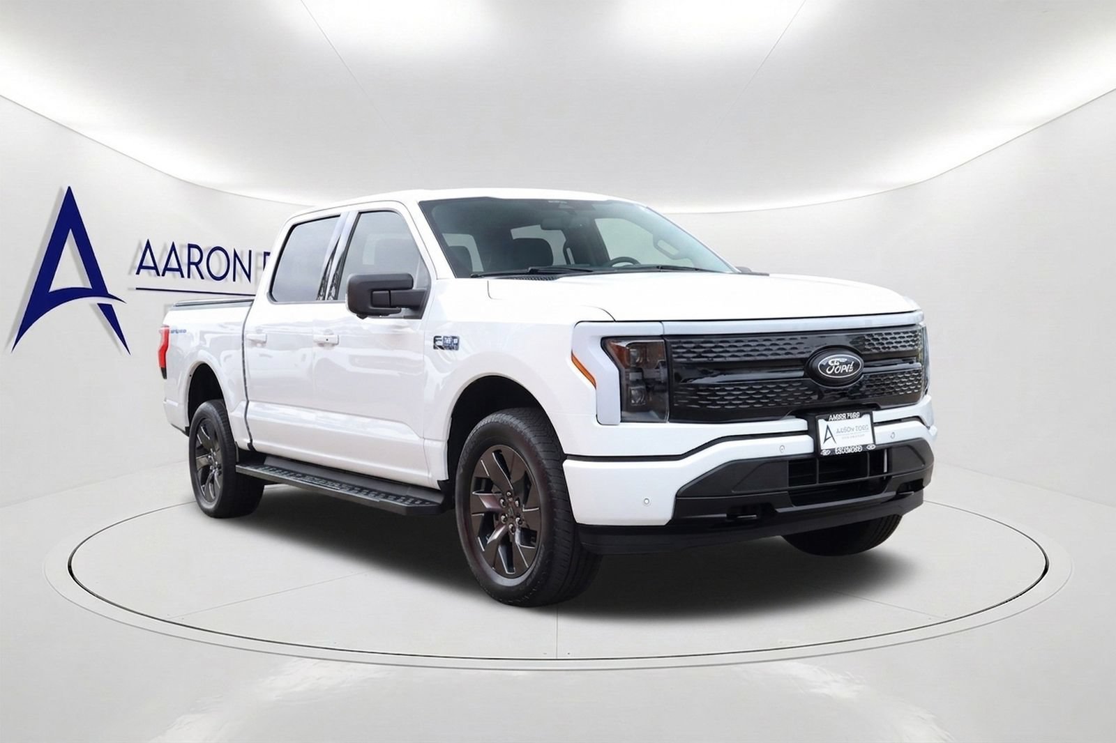 Used 2024 Ford F150 Lightning Flash AWD/4WD image 3