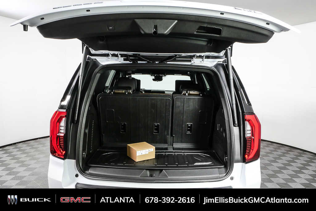 Used 2026 GMC Yukon Denali Ultimate image 32