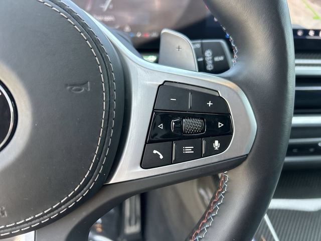 Used 2026 BMW X7 M60i AWD/4WD image 25