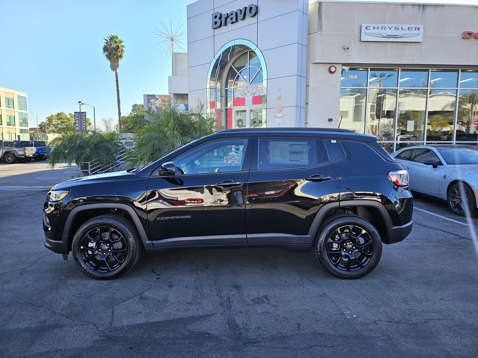 New 2026 Jeep Compass Latitude image 4