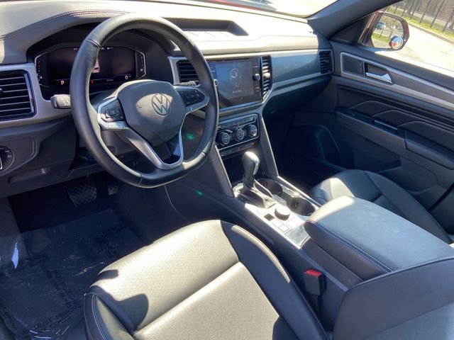 Used 2020 Volkswagen Atlas Cross Sport SEL image 23