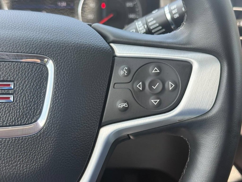 Used 2023 GMC Acadia SLT AWD/4WD image 20