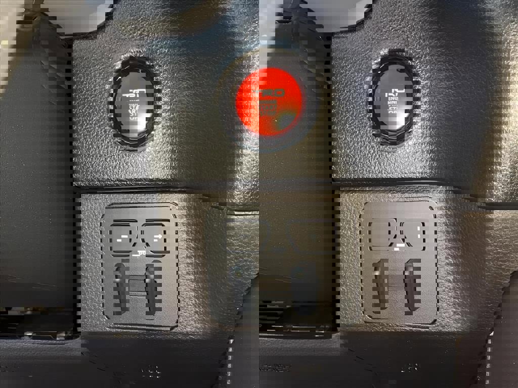 New 2026 Toyota Tundra SR5 image 18