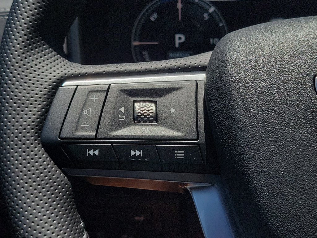 New 2026 Nissan Rogue SL AWD/4WD image 25
