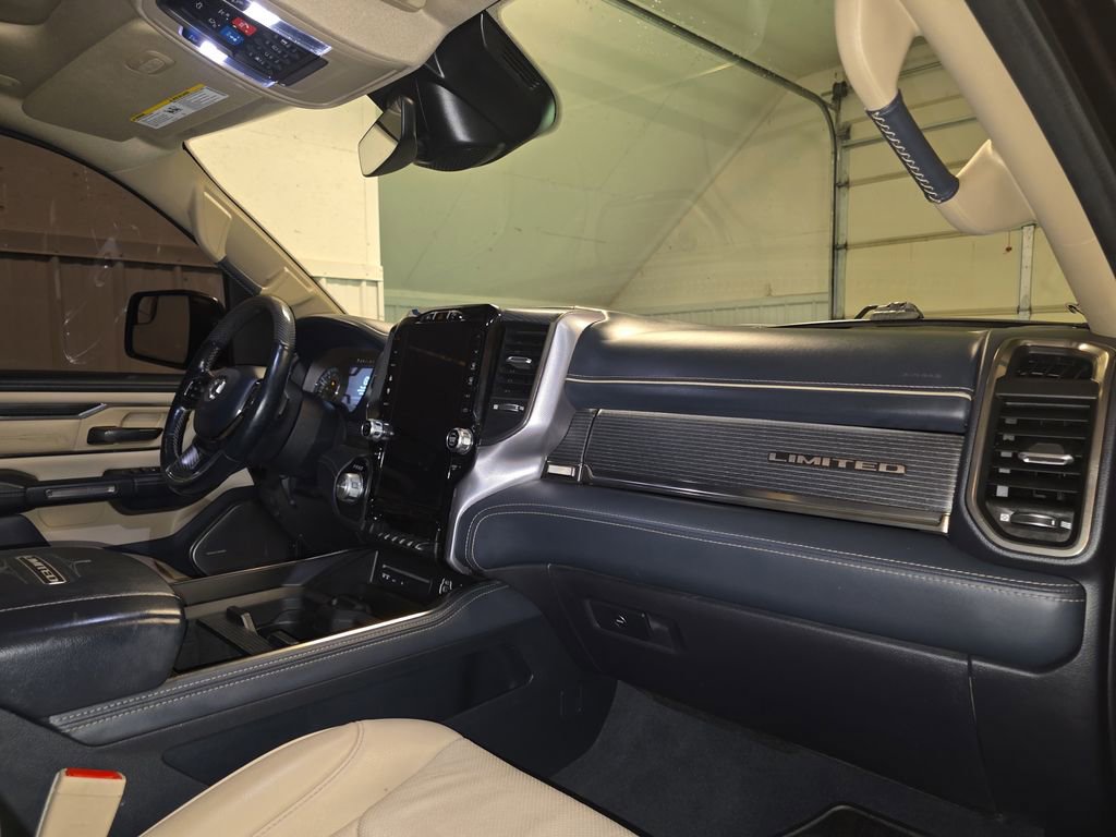 Used 2019 RAM 1500 Limited image 30
