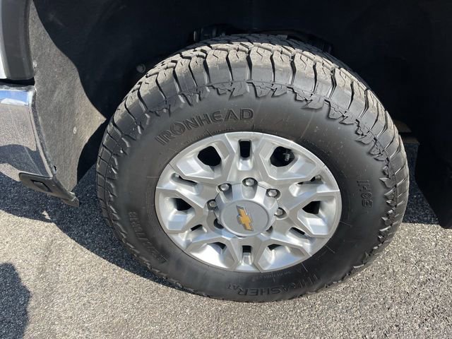Used 2024 Chevrolet Silverado 3500 LT w/ Safety Package image 10
