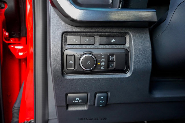 Used 2023 Ford F450 Lariat w/ FX4 Off-Road Package image 42