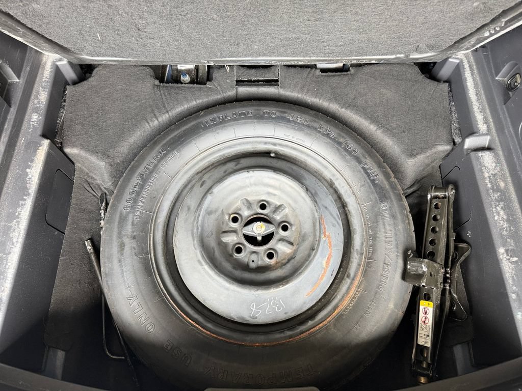 Used 2016 Jeep Patriot Sport w/ Tire & Wheel Group FWD image 23