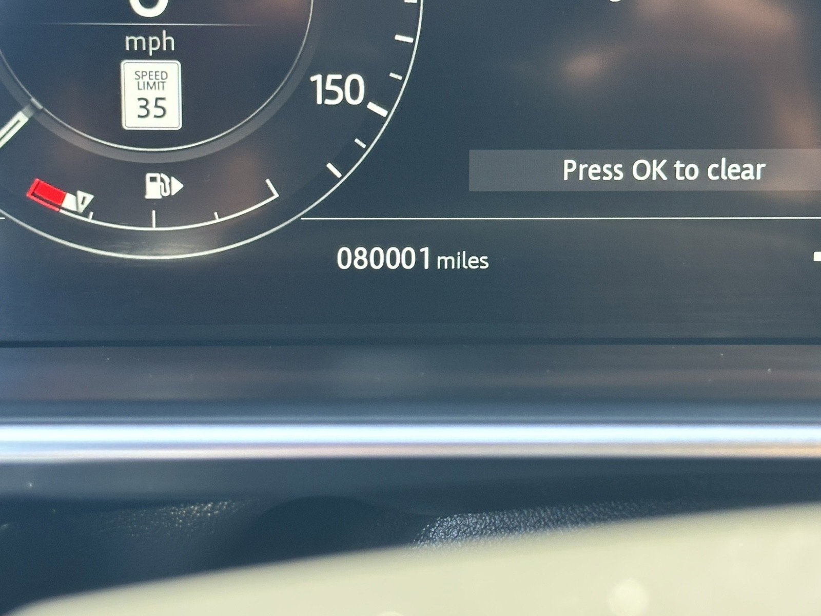 Used 2018 Land Rover Range Rover HSE image 15