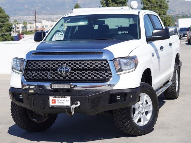 Used 2020 Toyota Tundra SR5 w/ SR5 Upgrade Package AWD/4WD image 4