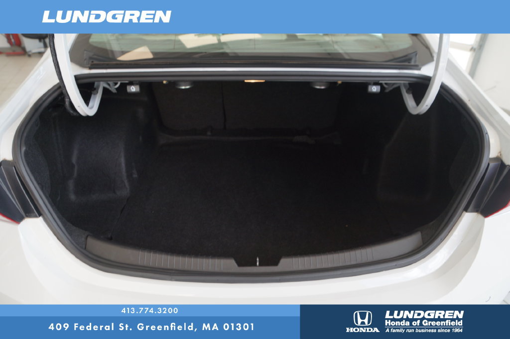 Used 2024 Chevrolet Malibu LT FWD image 29