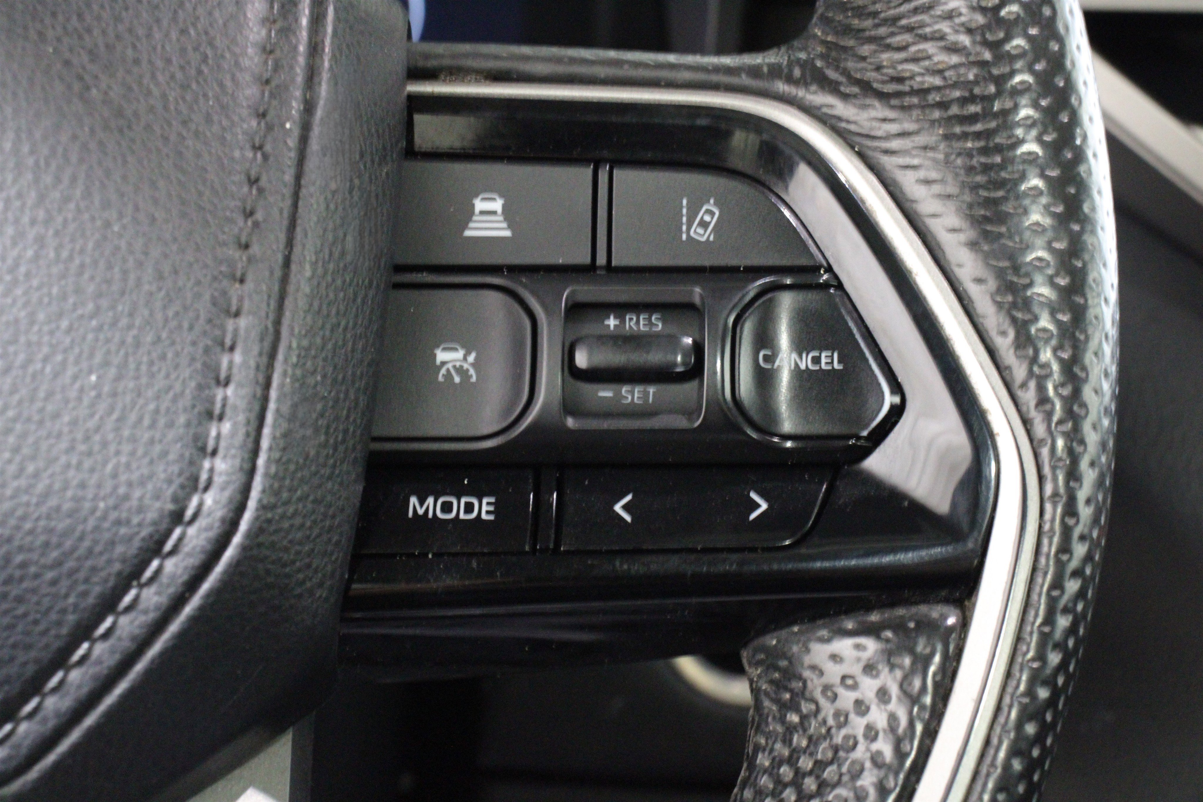 Used 2024 Toyota Tundra Limited image 9