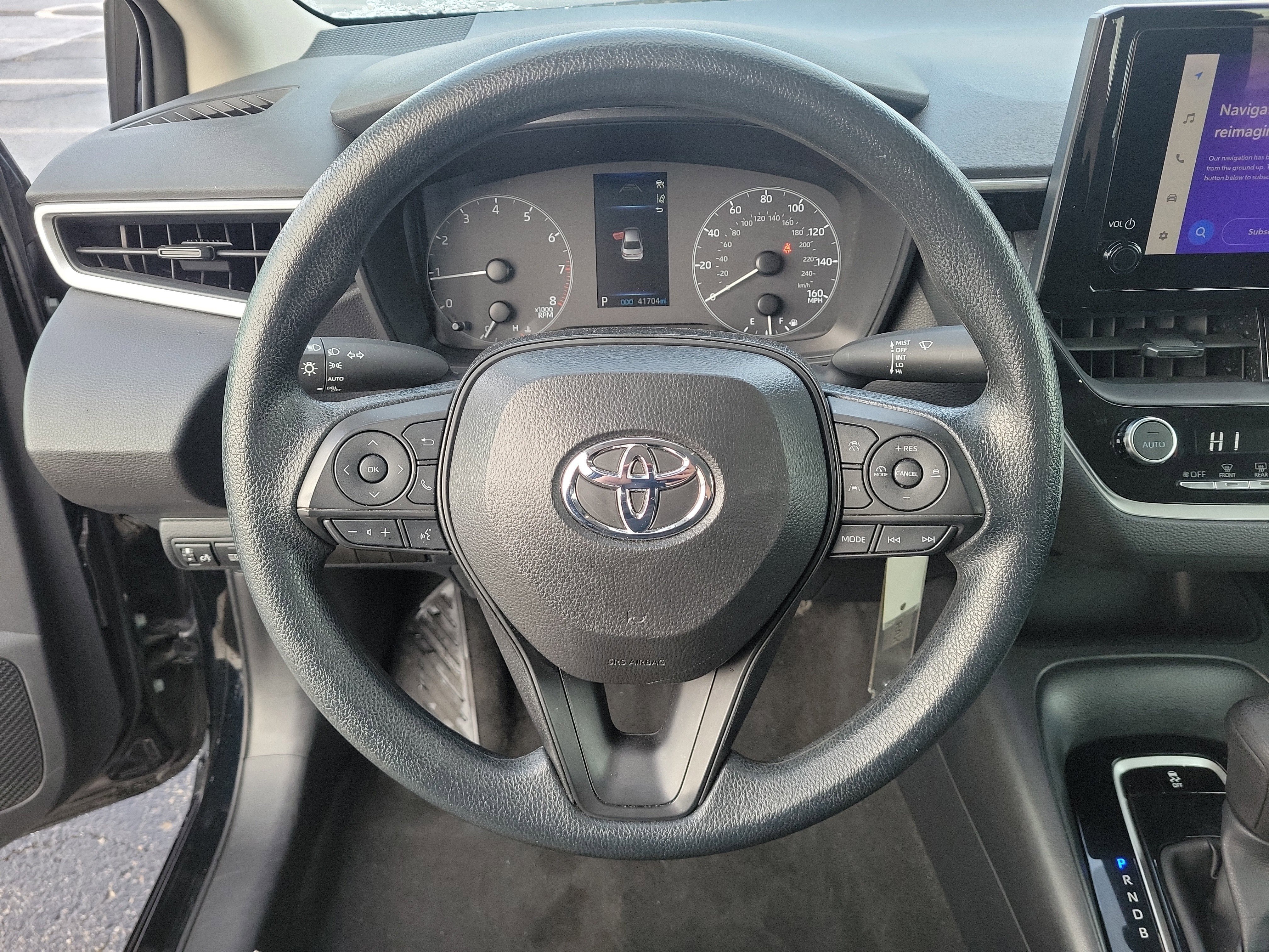 Used 2024 Toyota Corolla LE image 21