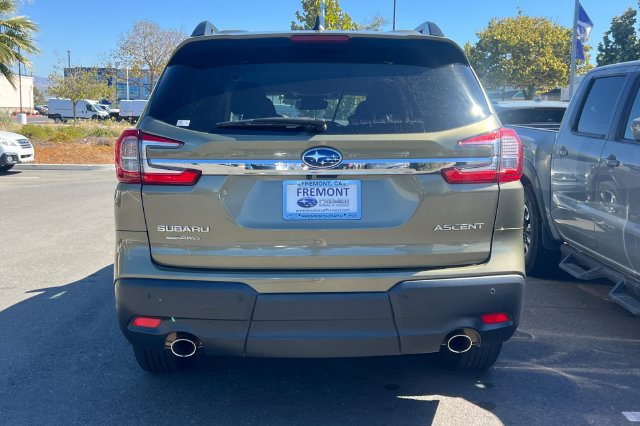 Used 2025 Subaru Ascent Premium AWD/4WD image 7