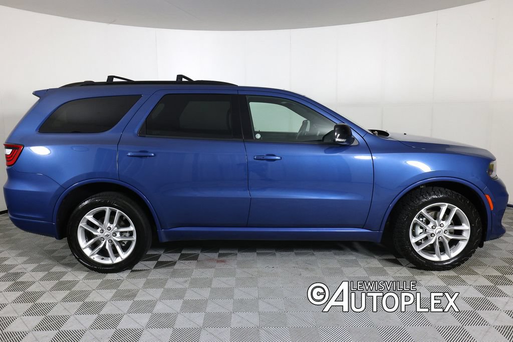 Used 2025 Dodge Durango GT AWD/4WD image 4