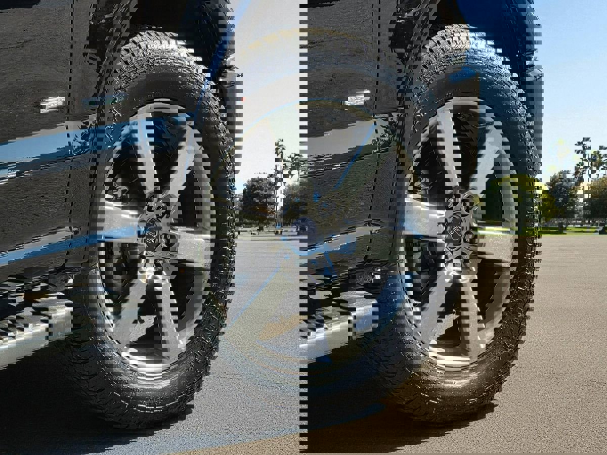 Used 2017 Ford F150 Lariat image 8