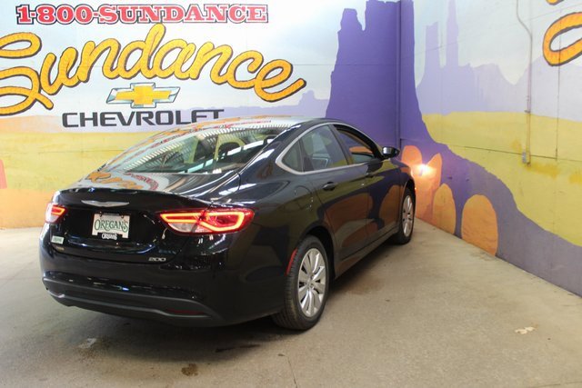 Used 2016 Chrysler 200 LX image 8
