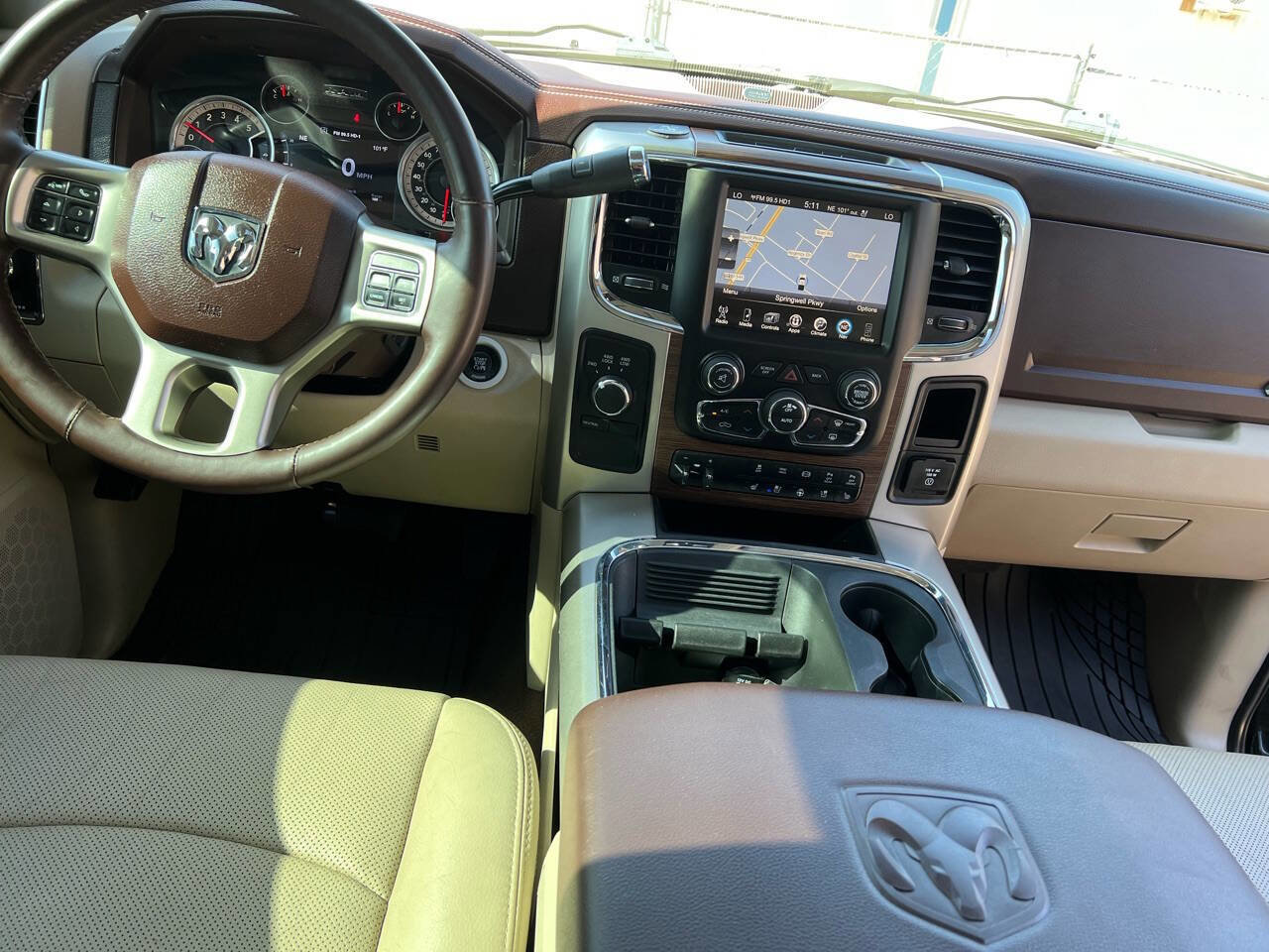 Used 2016 RAM 2500 Laramie w/ Convenience Group image 36