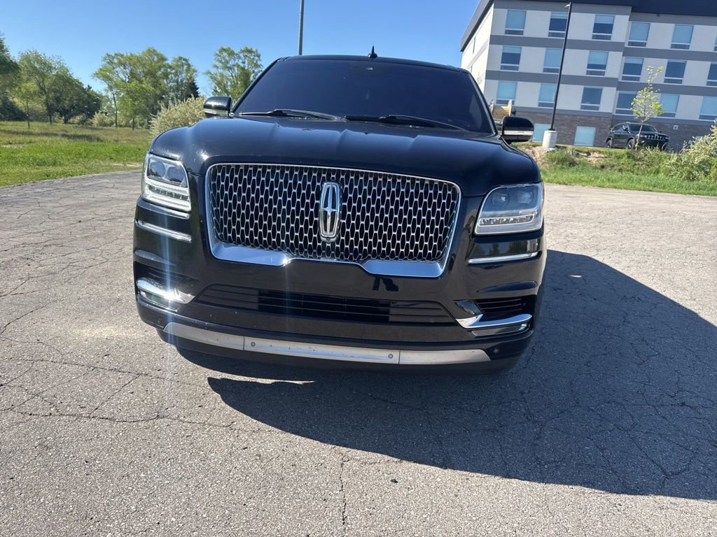 Used 2019 Lincoln Navigator L Reserve AWD/4WD image 11