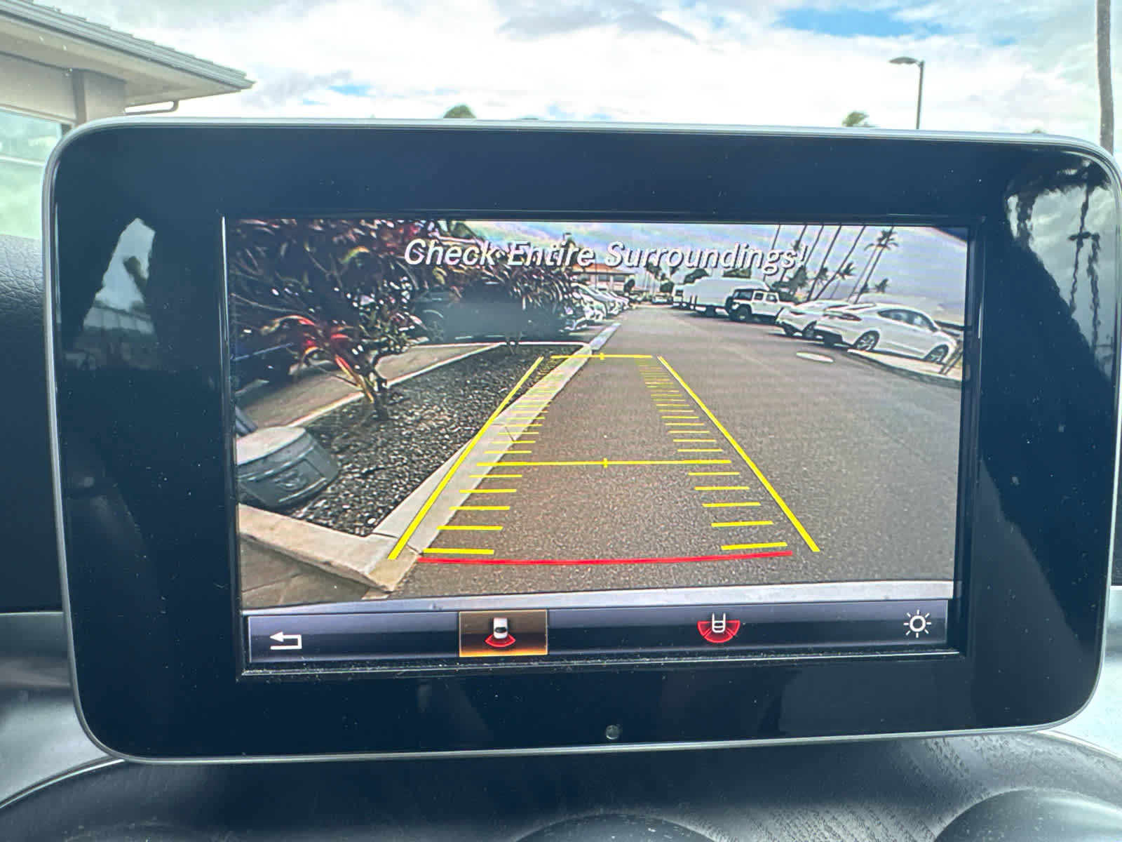 Used 2017 Mercedes-Benz C 300 Sedan image 22