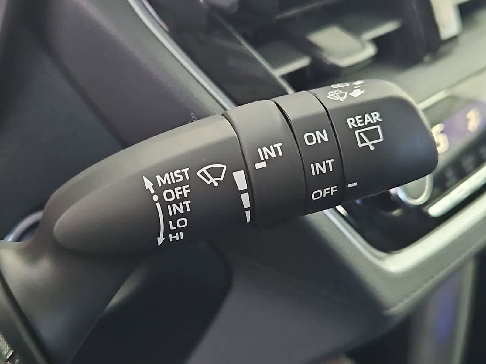 Used 2023 Toyota Corolla Cross LE image 23