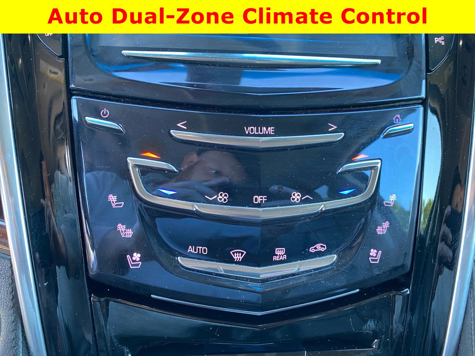 Used 2018 Cadillac Escalade 4WD image 27
