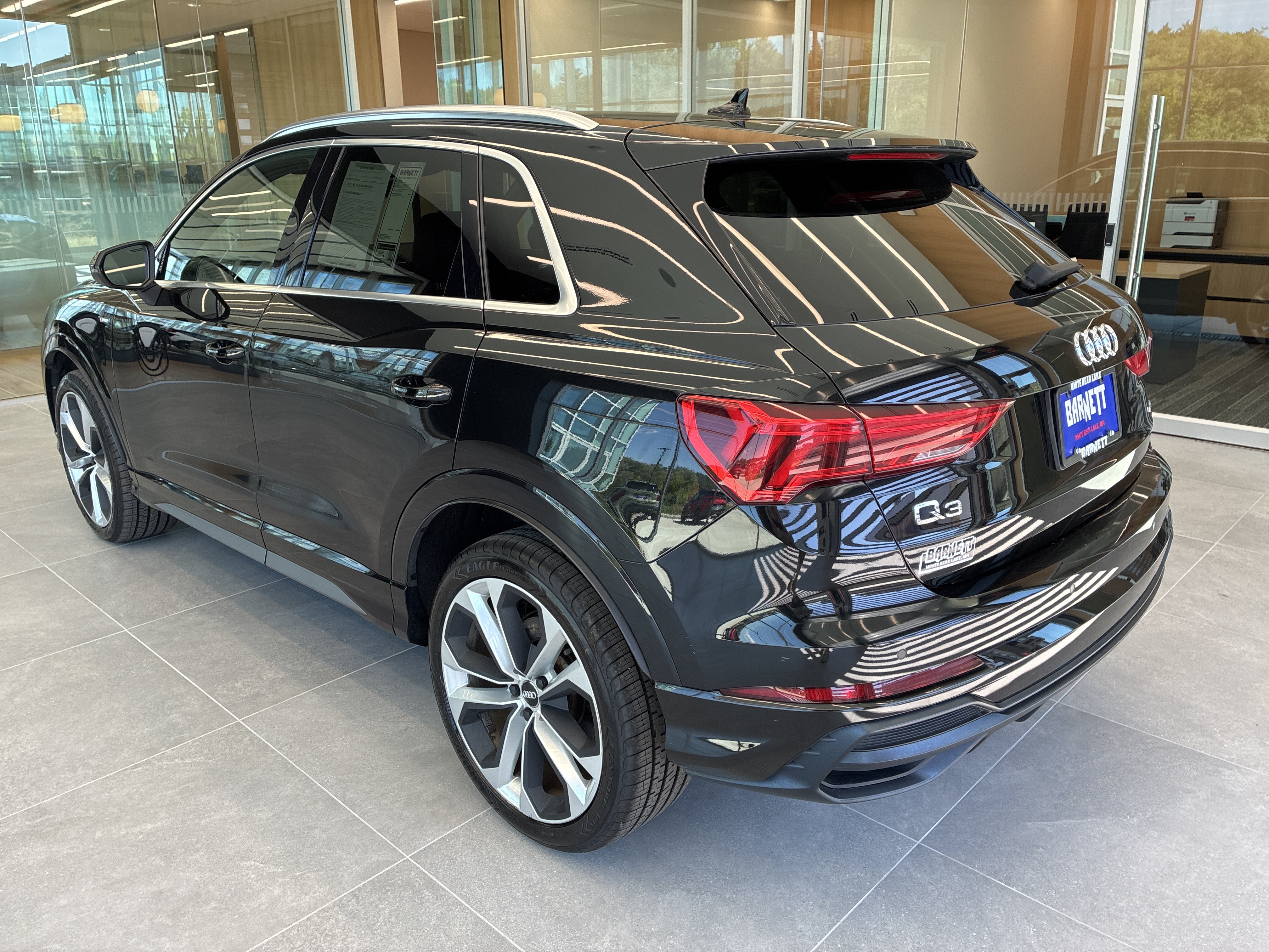Used 2020 Audi Q3 2.0T Premium Plus AWD/4WD image 4
