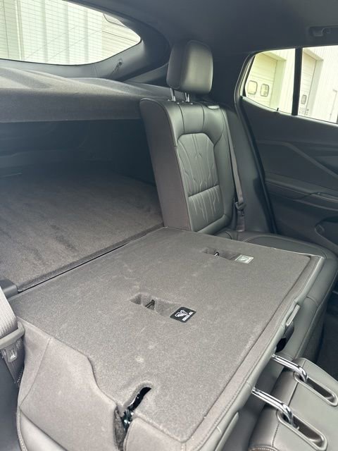 Used 2025 Buick Envista Avenir image 47