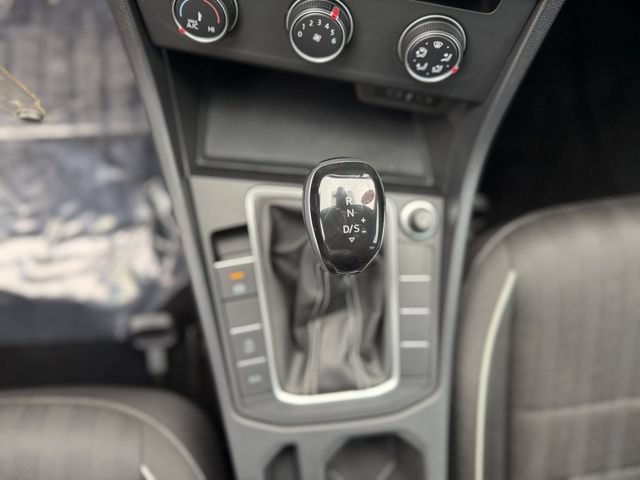 Used 2023 Volkswagen Jetta Sport FWD image 21
