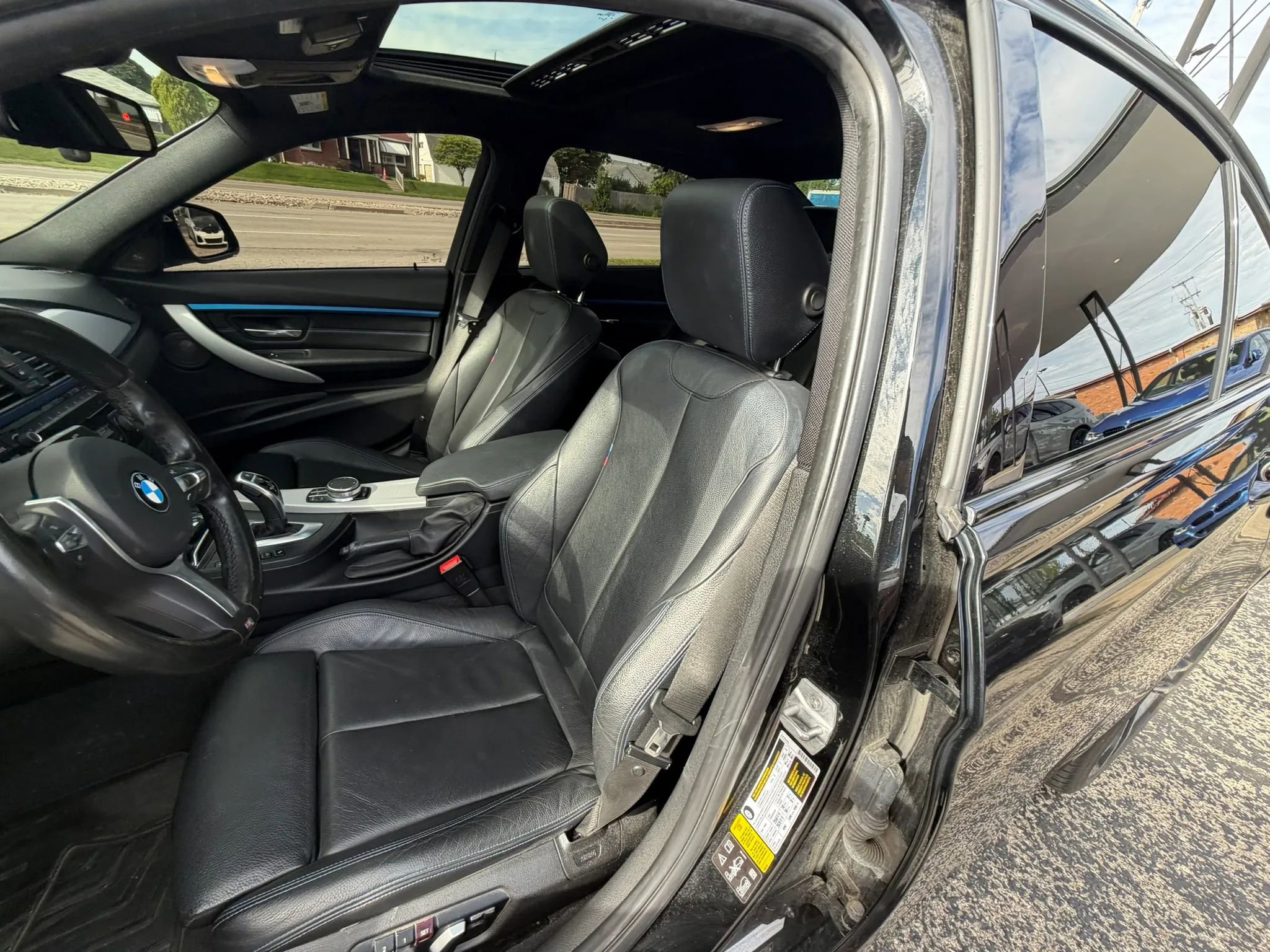 Used 2018 BMW 340i xDrive Sedan AWD/4WD image 12