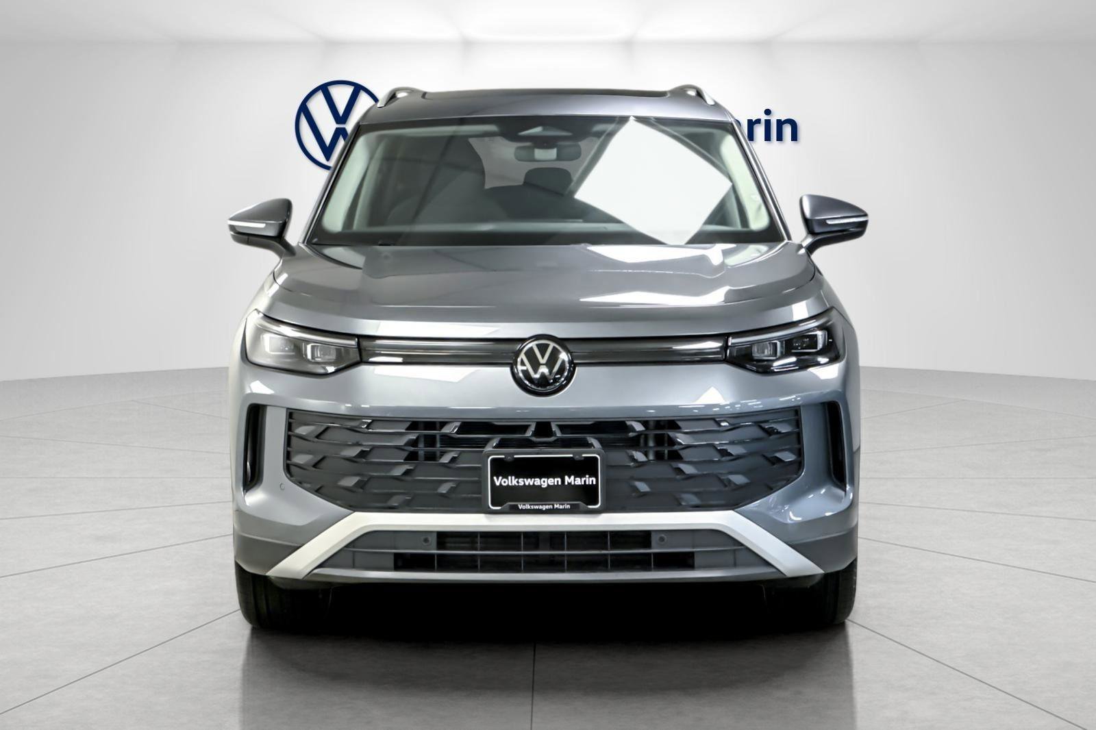 New 2026 Volkswagen Tiguan SE image 8