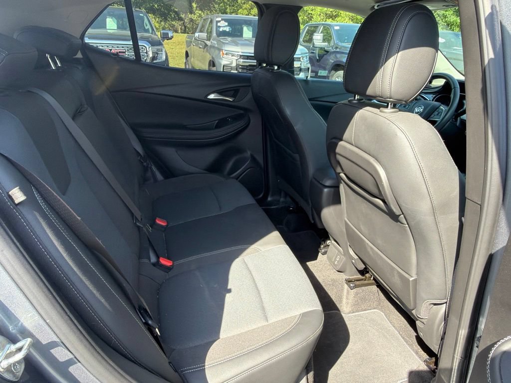 Certified 2021 Buick Encore GX Select w/ Advanced Technology Package AWD/4WD image 19