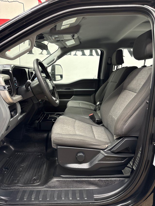 Used 2024 Ford F350 XL AWD/4WD image 33
