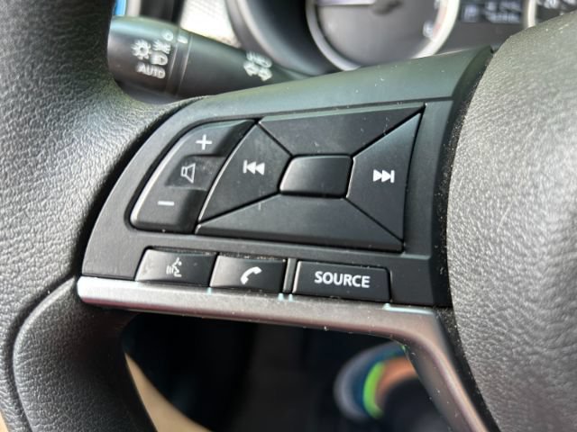 Used 2020 Nissan Kicks S FWD image 23