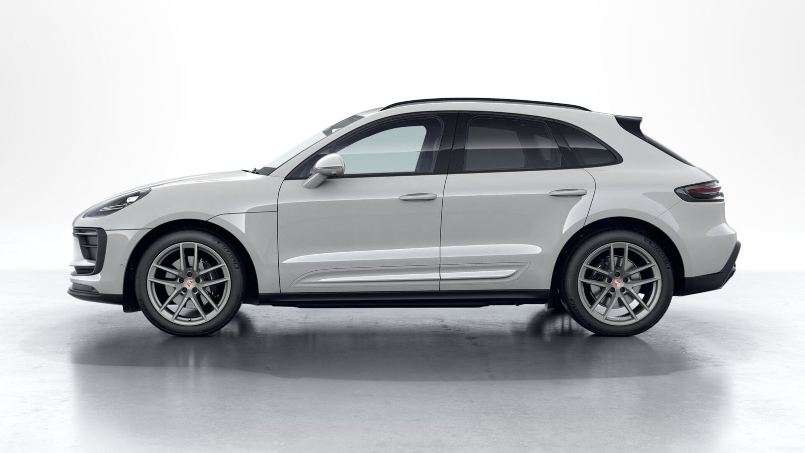 New 2026 Porsche Macan AWD/4WD image 3